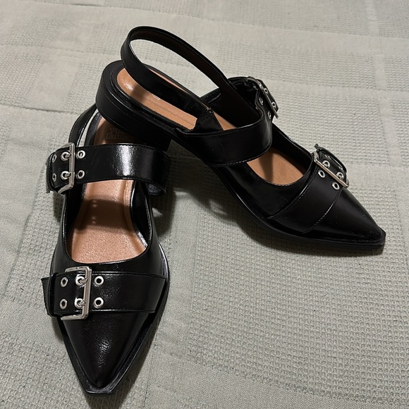 Women's Peyton Double Buckle Slingback
Flats with Memory Foam Insole.Wild
Fable - Picture 3 of 6